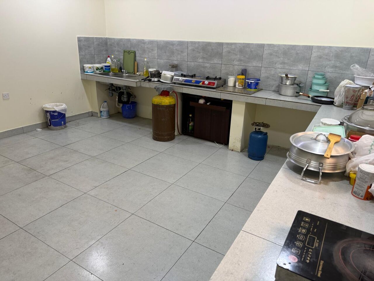 Adliya, Bedspace For Rent, BHD 30,  Furnished,  Bedspace Available In Adliya