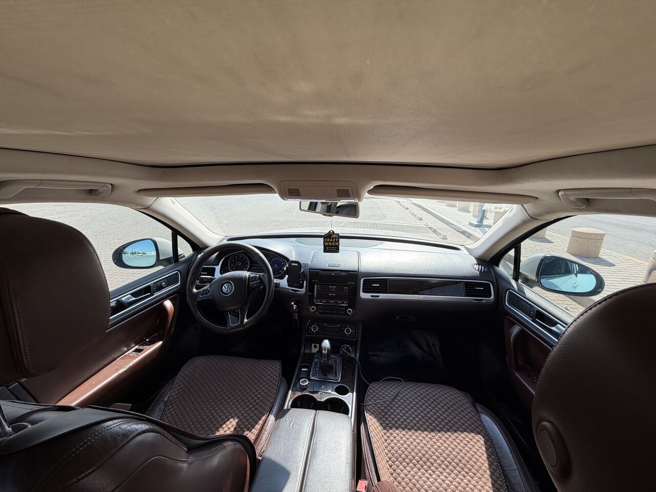 Riyadh, Vehicles, Cars & Trucks , SAR 25000,  Volkswagen Touareg,  2012,  Automatic,  308000 KM,  SUV
