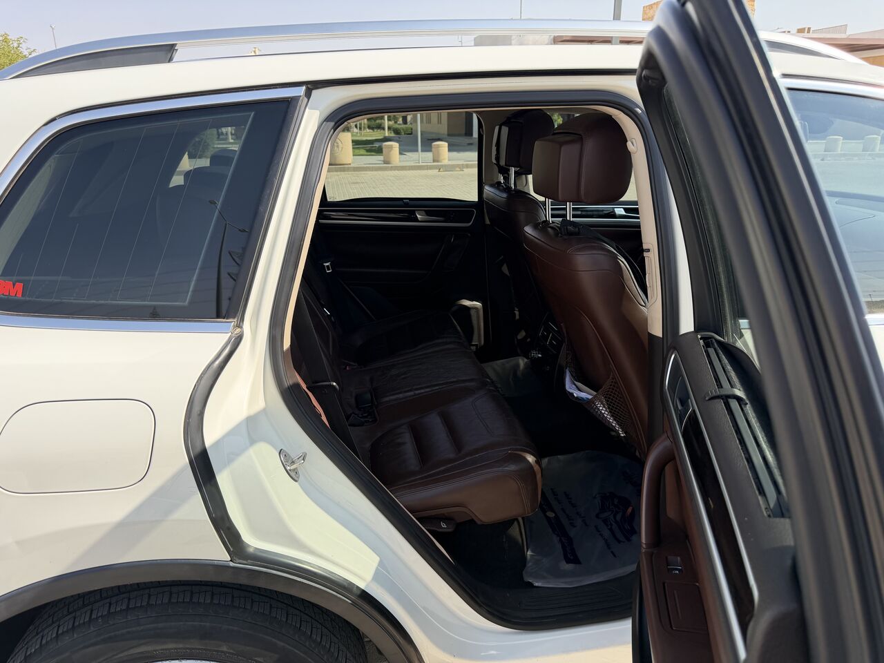 Riyadh, Vehicles, Cars & Trucks , SAR 25000,  Volkswagen Touareg,  2012,  Automatic,  308000 KM,  SUV