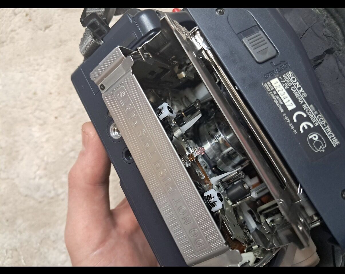 Riyadh, Electronics, SAR 1500,  CCD Camera Sony Hi8