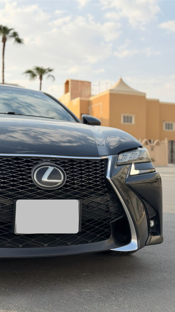 Riyadh, Vehicles, Cars & Trucks , SAR 120000,  Lexus GS 350,  2017,  Automatic,  98400 KM,