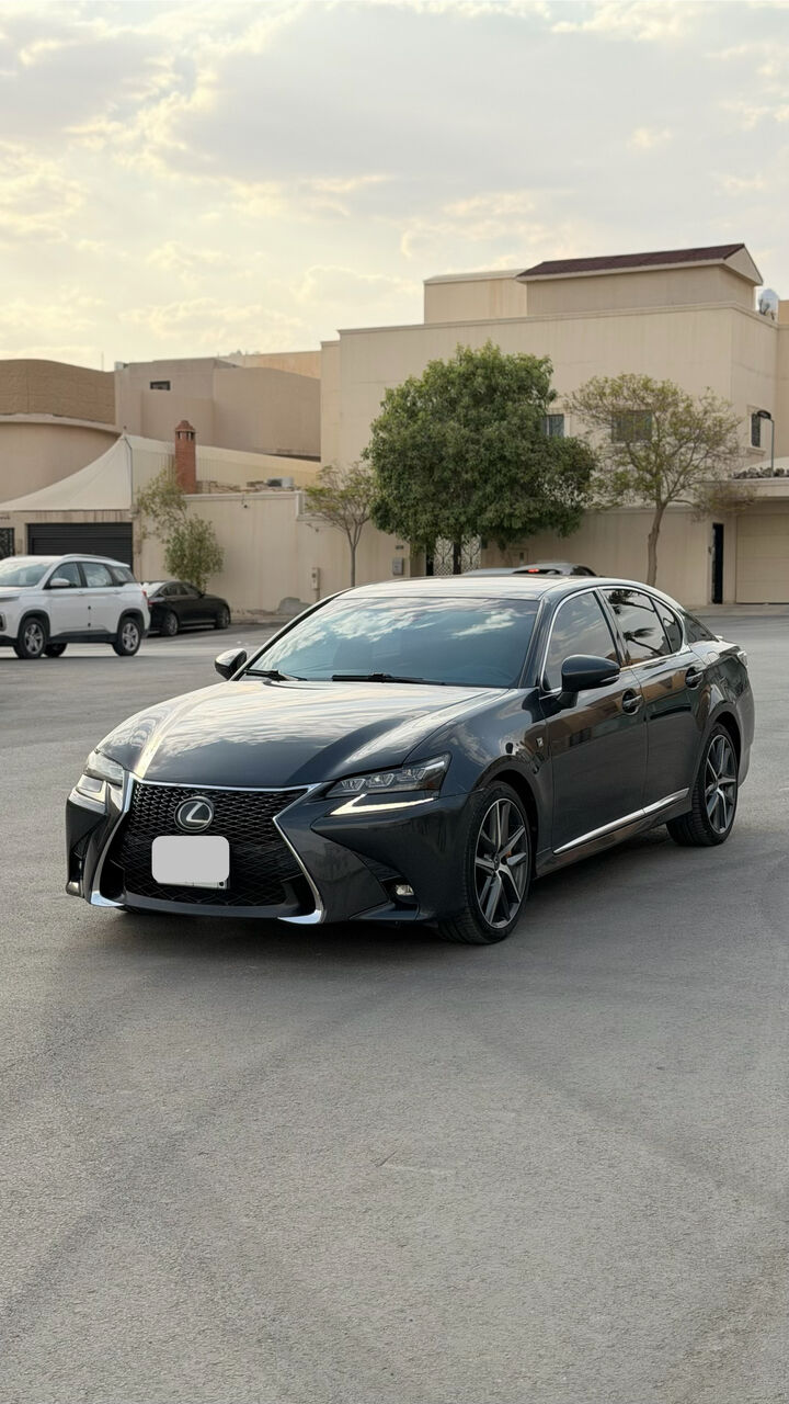 Riyadh, Vehicles, Cars & Trucks , SAR 120000,  Lexus GS 350,  2017,  Automatic,  98400 KM,