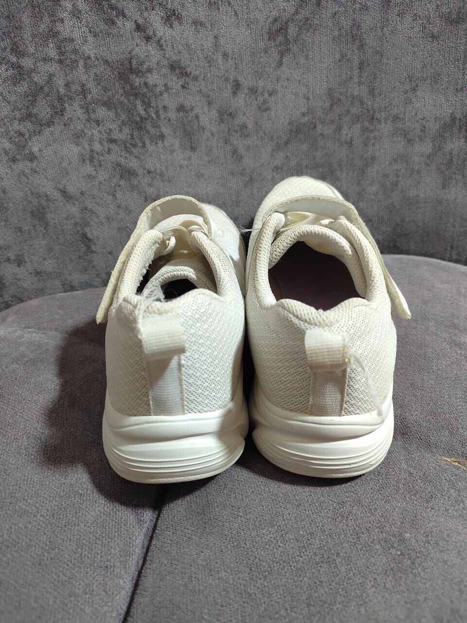 Umm Al Hamam, Baby & Kid Stuff, SAR 85,  Skechers Wavy Lites Kids Sneakers &ndash; White | EU 34