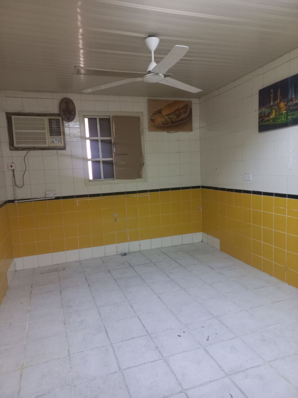 East Riffa, Rooms for Rent, BHD 100/month,  Room Available  For Bachelor (MEN), 100 BD