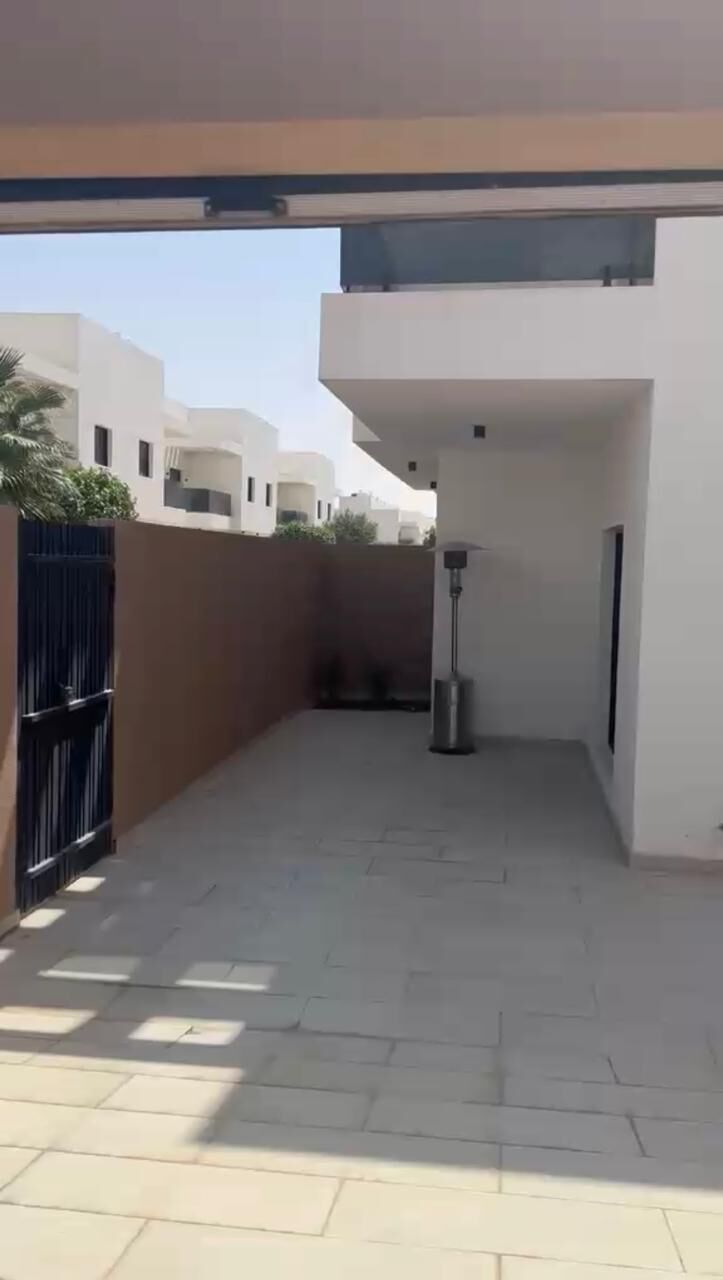 Al Narjis, Apartments, Flats, Houses & Villas, SAR 40000/year,  3 BR,  Villa In Lavanda Residential Compound | فيلا  في  مجمع لافندا السكني الري