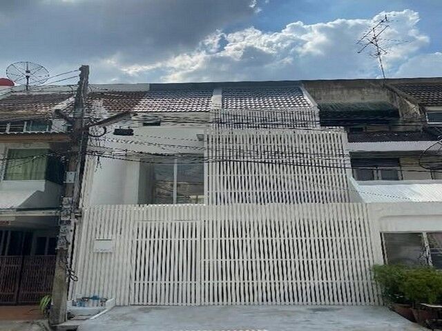 Bangkok, Villas, THB 80000,  23 Sq. Feet,  ให้เช่าทาวน์เฮ้าส์ 3 ชั้น ซอยปรีดี พน
