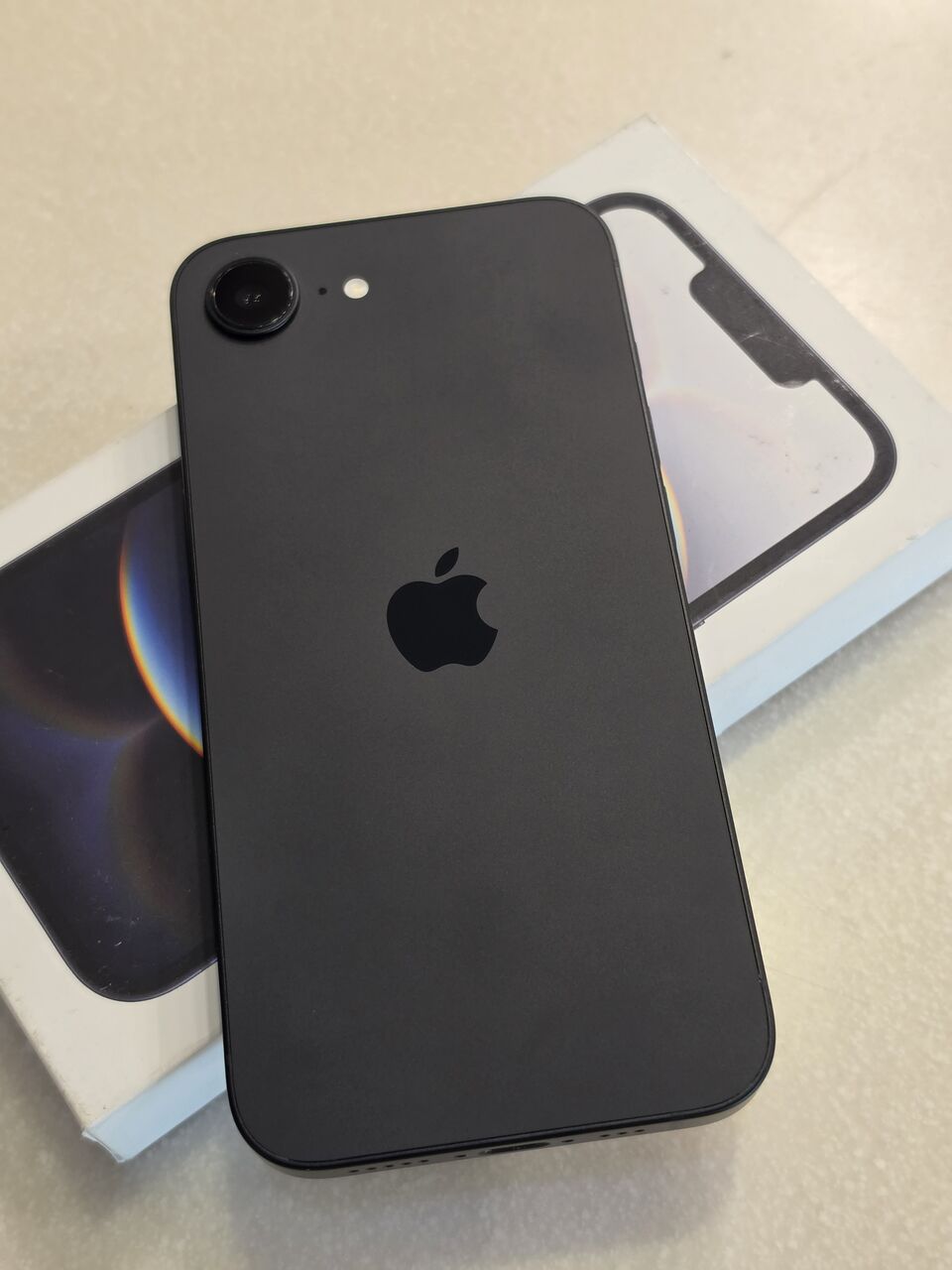 Dammam, Mobile Phones, SAR 1500,  IPhone 16e