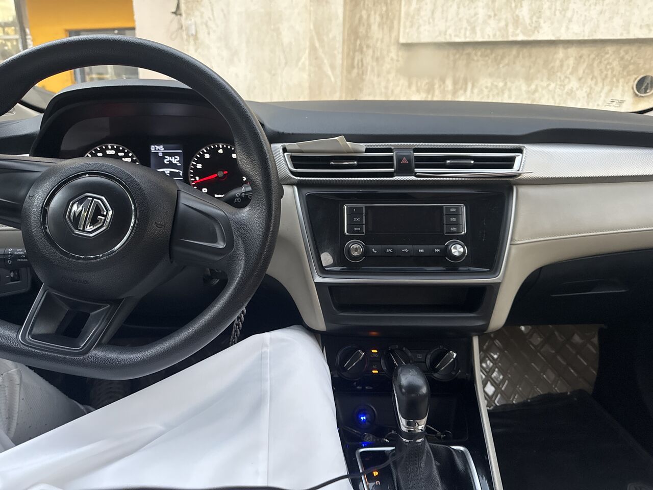 Jeddah, Vehicles, Cars & Trucks , SAR 34000,  MG 5,  2022,  Automatic,  60550 KM,  MG5