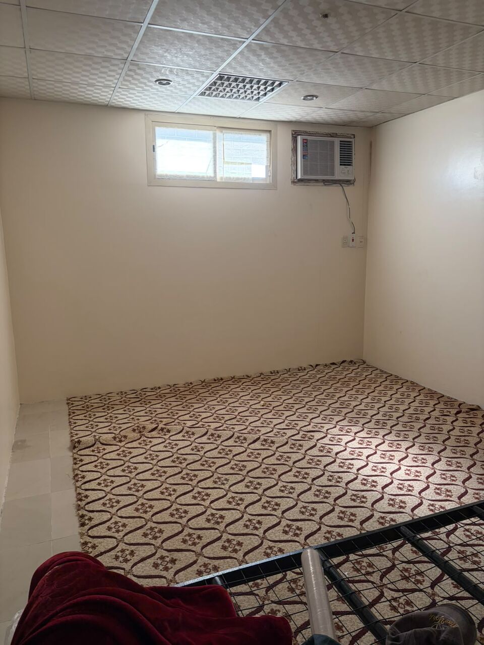 Dammam, Rooms for Rent, SAR 750/month,  Separate Room For Small Family Or Working Lady (KITCHEN & WASHROOM SHARING )