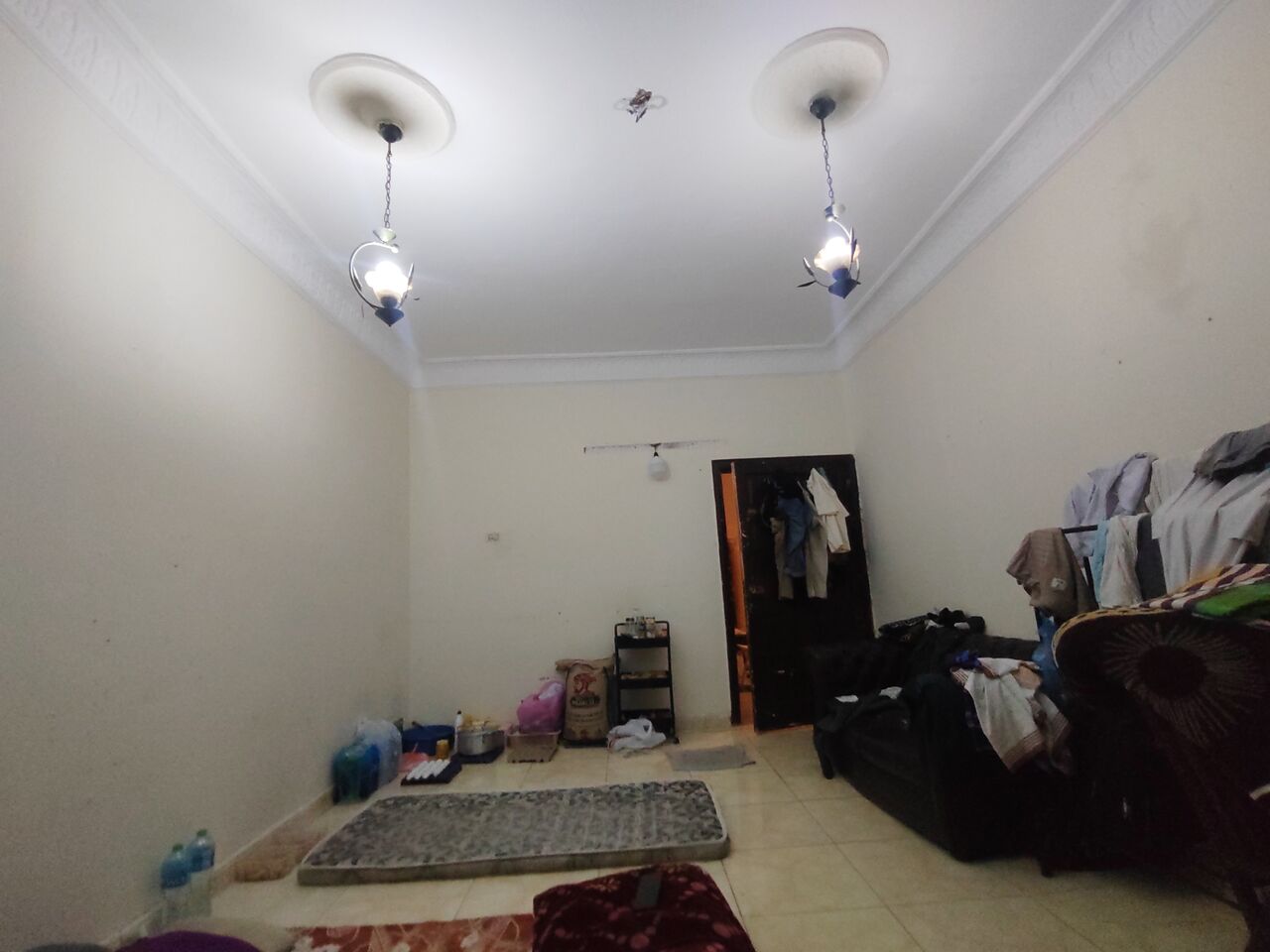 Jeddah, Bedspace For Rent, SAR 250/month,  Bad Spaces Available For Person.  Near By Roundabout Tarikh Hera Streets.