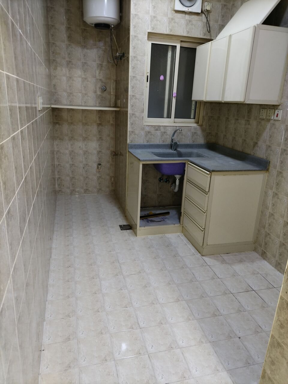 Khobar, Apartments, Flats, Houses & Villas, SAR 18750/year,  2 BR,  Family Apartment For Rent (Two Rooms, Bathroom, Kitchen, Exterior, The Apartment Is Air-Co