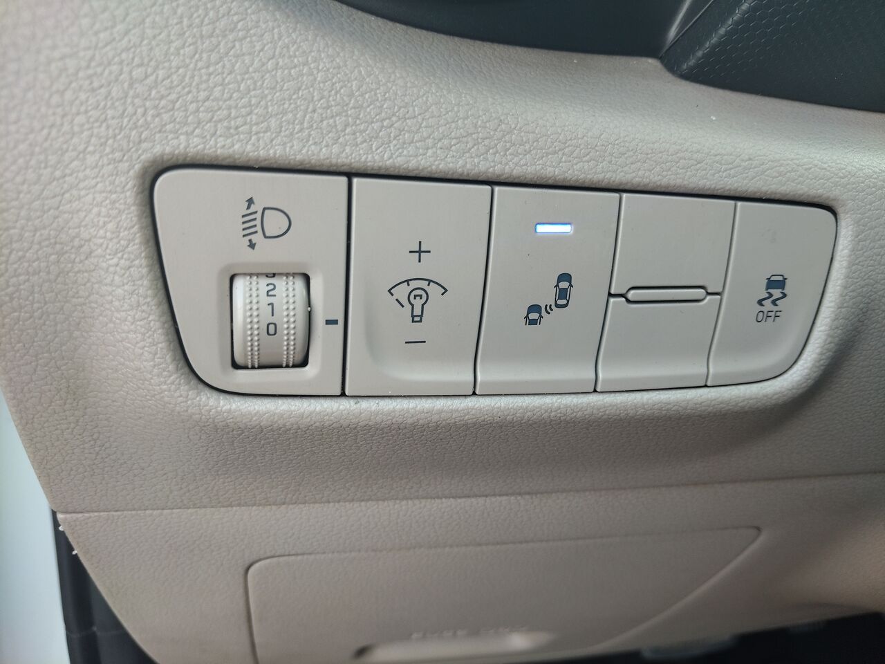 Khobar, Vehicles, Cars & Trucks , SAR 43000,  Hyundai Kona,  2020,  Automatic,  180000 KM,