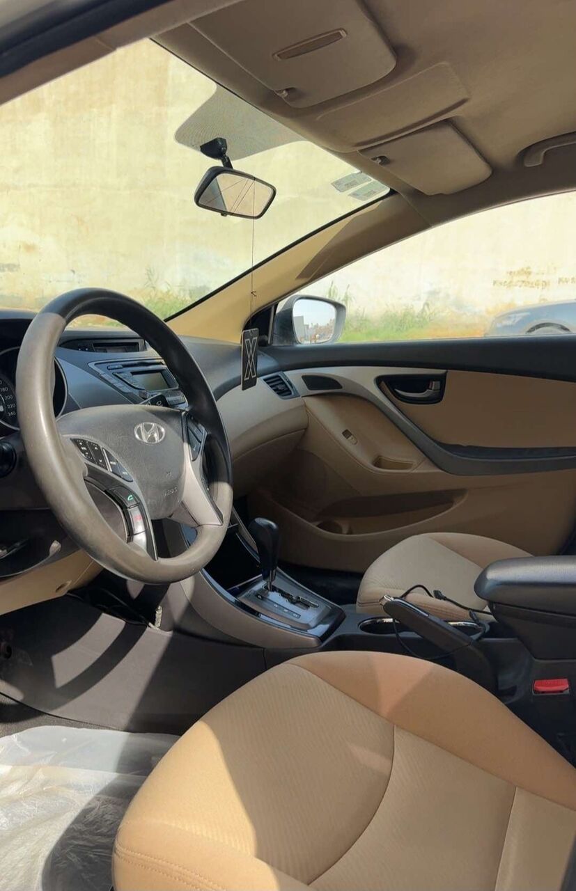 Riyadh, Vehicles, Cars & Trucks , SAR 22000,  Hyundai Elantra,  2014,  Automatic,  396000 KM,  Huyndai Elantra