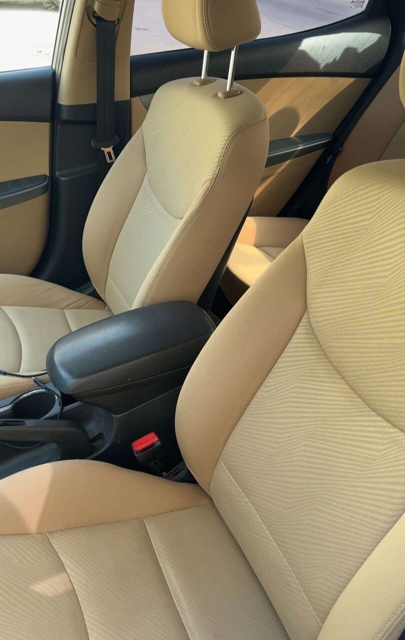 Riyadh, Vehicles, Cars & Trucks , SAR 22000,  Hyundai Elantra,  2014,  Automatic,  396000 KM,  Huyndai Elantra