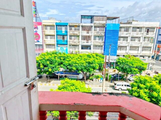 Bangkok, Villas, THB 16999,  16 Sq. Feet,  สุขุมวิท77 เฉลิมพระเกียรติ ร. 9 สำนักงา