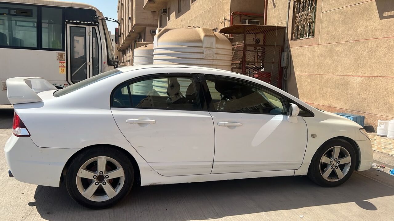 Jubail, Vehicles, Cars & Trucks , SAR 15200,  Honda Civic,  2008,  Automatic,  400000 KM,  Car Have Fahas Till 2027/06 Same Time Computer Also Insurance Also Valid.