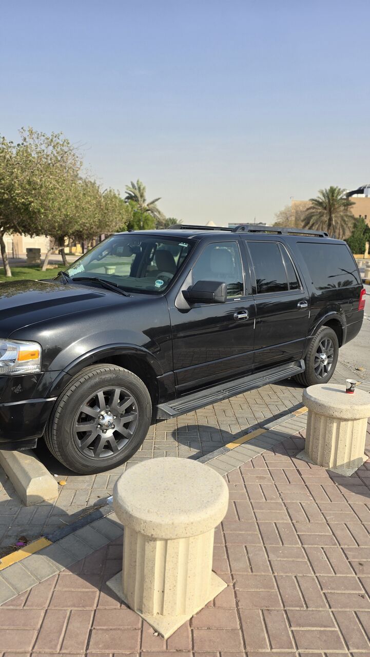Al Malaz, Vehicles, Cars & Trucks , SAR 25500,  Ford Expedition EL,  2012,  Automatic,  320000 KM,  SAR 25500,  , , , Model, Second Owner