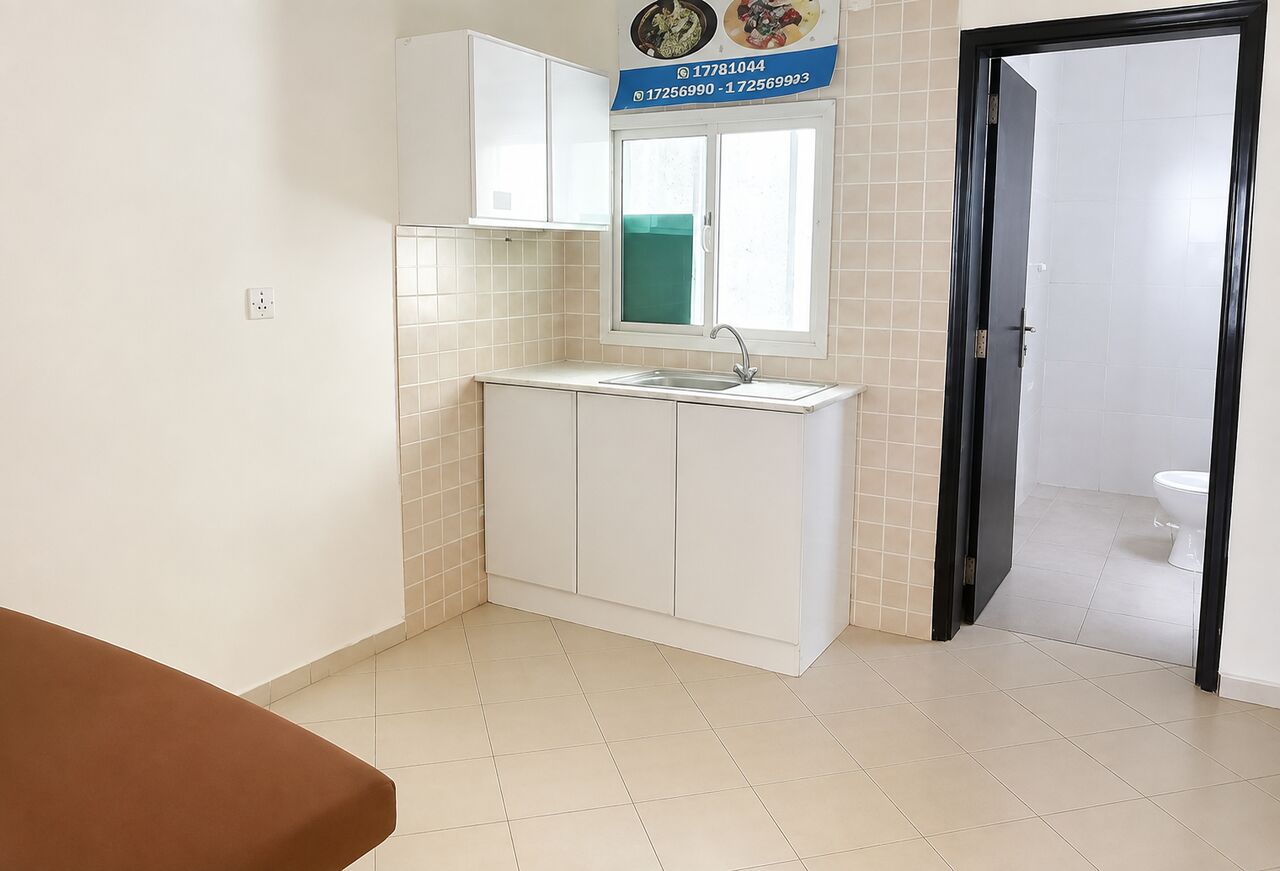 Manama, Offices, BHD 110,  For Rent: Office In Manama.