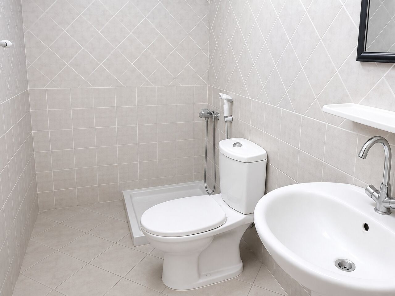 Manama, Offices, BHD 110,  For Rent: Office In Manama.