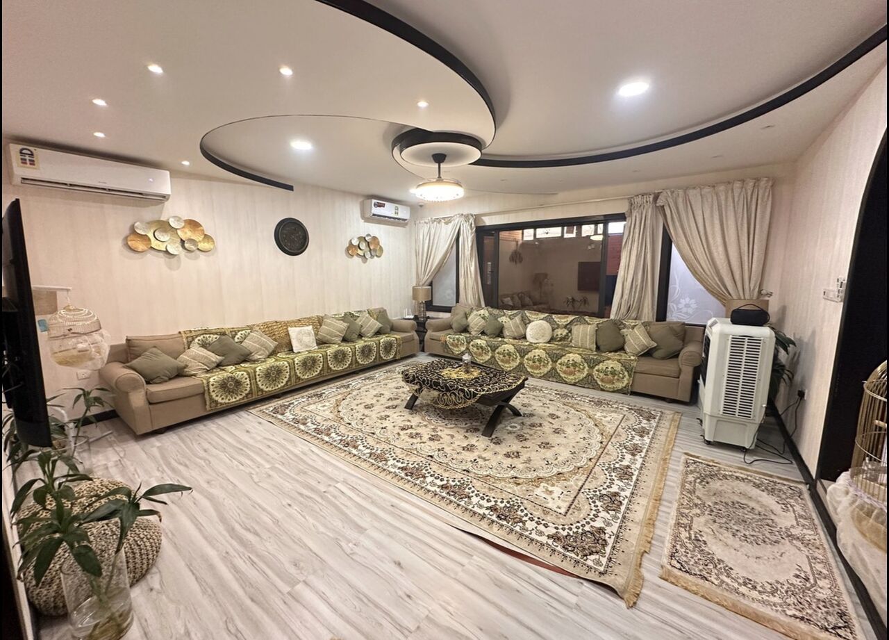 Jid Ali, Villas, BHD 165000,  Furnished,  313 Sq. Meter,  For Sale: Villa In Jid Ali.