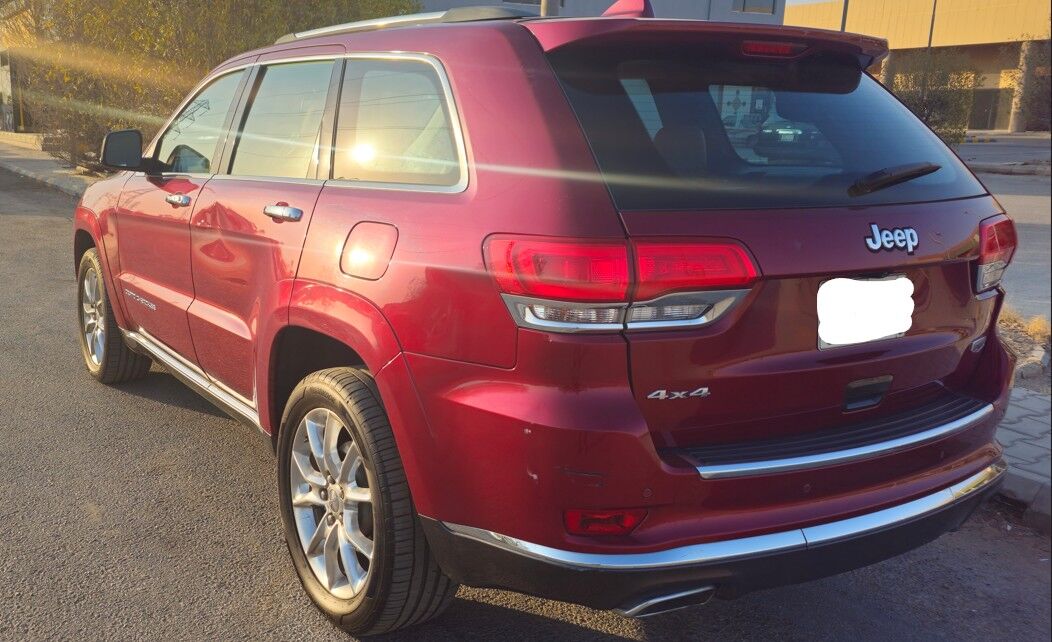 Al Malaz, Vehicles, Cars & Trucks , SAR 58000,  Jeep Grand Cherokee Summit,  2015,  Automatic,  206156 KM,  FOR SALE:   4WD