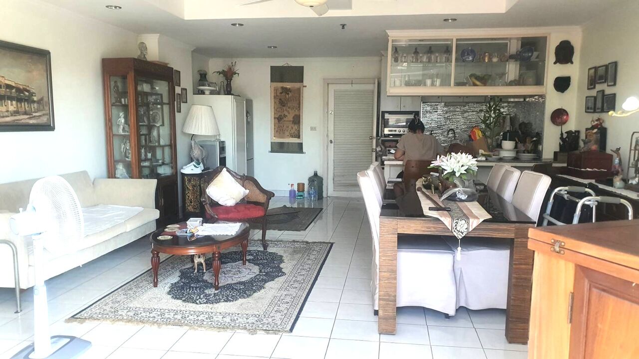 Bangkok, Real Estate For Sale, THB 3500000,  1 BR,  87 Sq. Meter,  Condo BARGAIN OF THE YEAR View Talay 2A