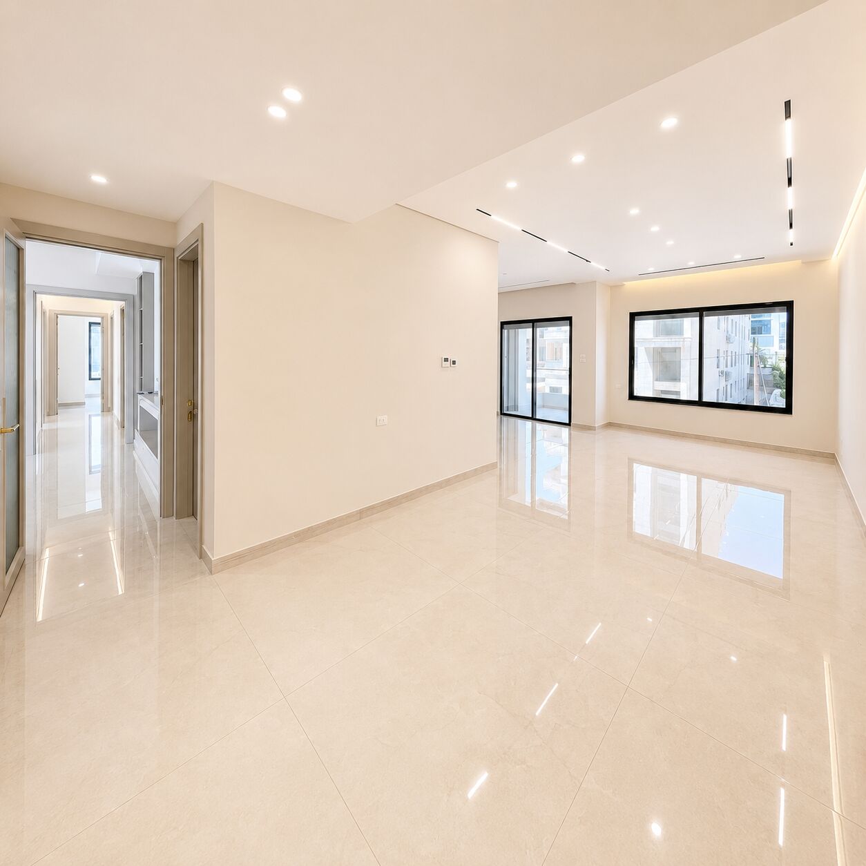 Abdoun, Apartments, Flats, Houses & Villas, JOD 25000/year,  4 BR,  250 Sq. Meter,  Semi Furnished Apartment For Rent In North Abdoun Near Al Diyar Park.