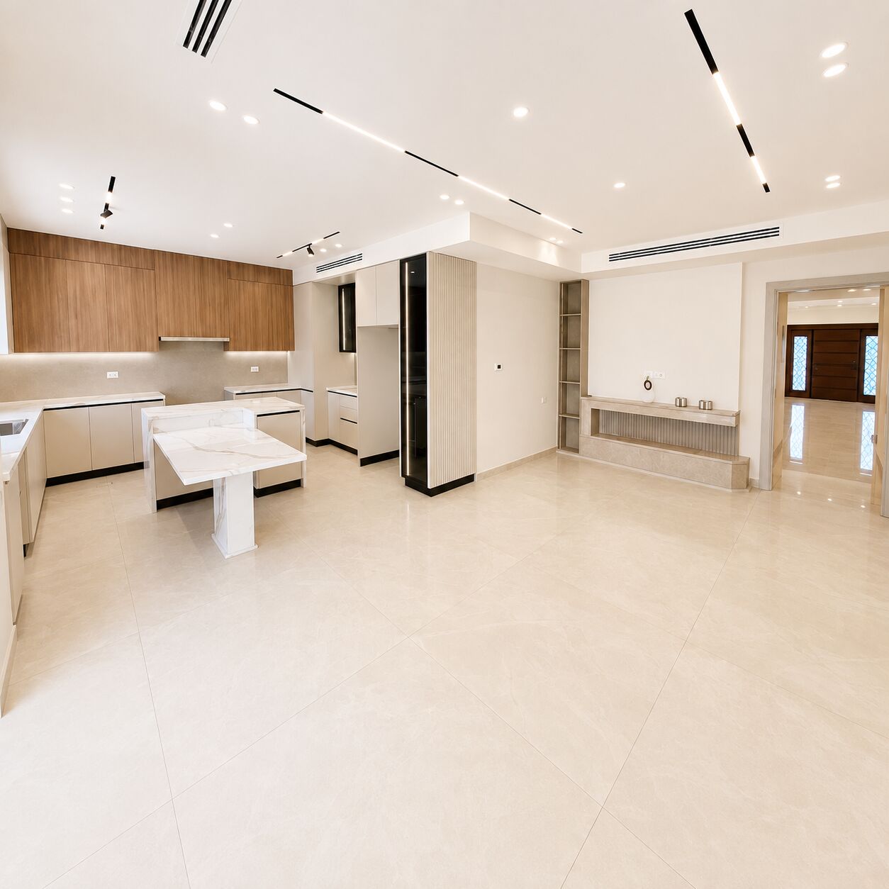 Abdoun, Apartments, Flats, Houses & Villas, JOD 35000/year,  4 BR,  250 Sq. Meter,  Semi Furnished Ground Floor Apartment For Rent In North Abdoun Near Al Diyar Park.