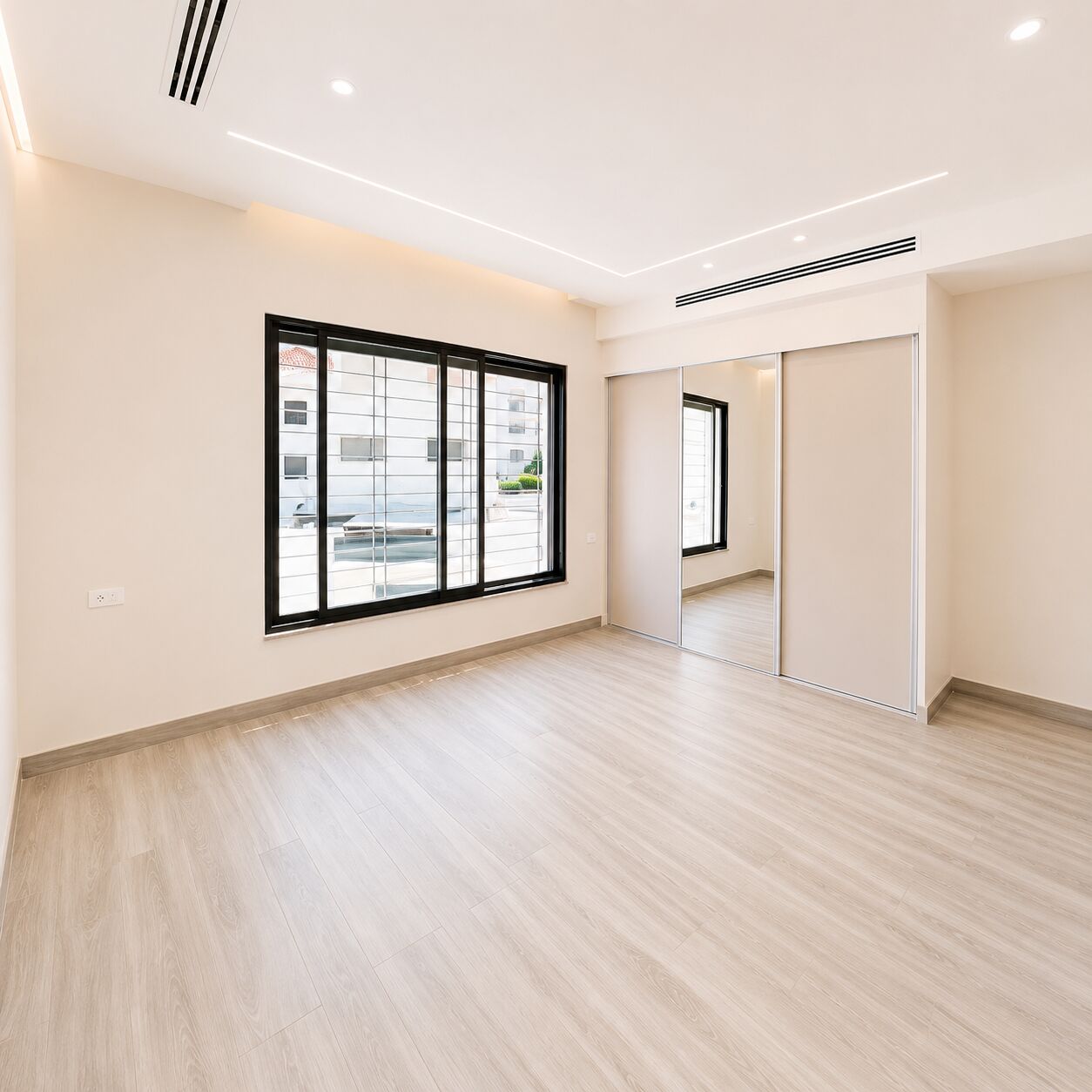 Abdoun, Apartments, Flats, Houses & Villas, JOD 35000/year,  4 BR,  250 Sq. Meter,  Semi Furnished Ground Floor Apartment For Rent In North Abdoun Near Al Diyar Park.