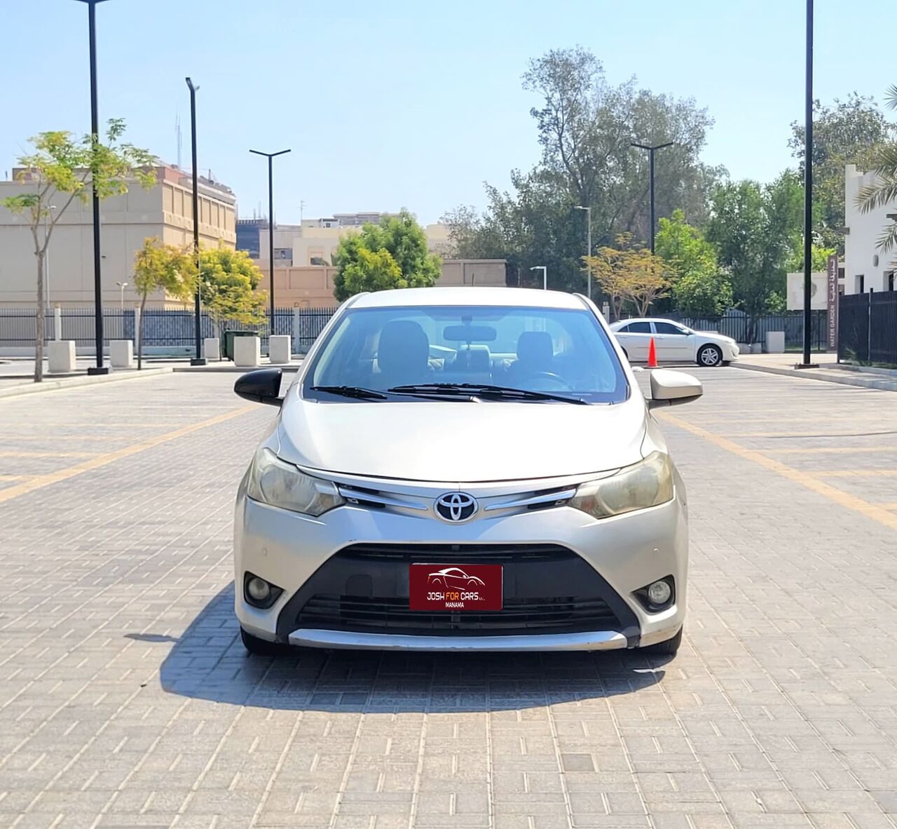 Manama, Vehicles, Cars & Trucks , BHD 2600,  Toyota Yaris,  2015,  Automatic,  220000 KM,  FULL AGENCY SERVICED CAR FOR SALE