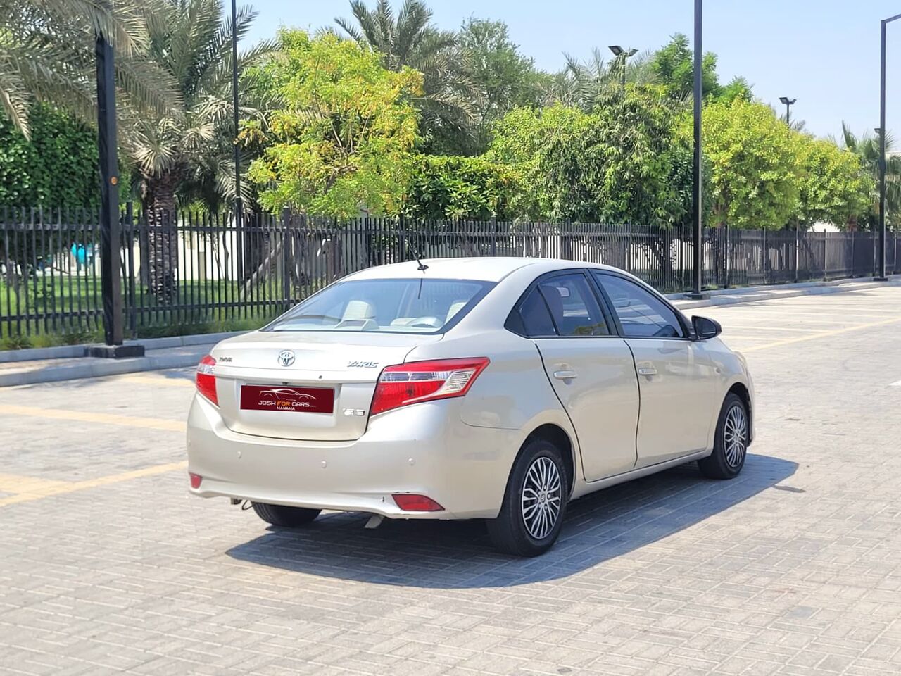 Manama, Vehicles, Cars & Trucks , BHD 2600,  Toyota Yaris,  2015,  Automatic,  220000 KM,  FULL AGENCY SERVICED CAR FOR SALE