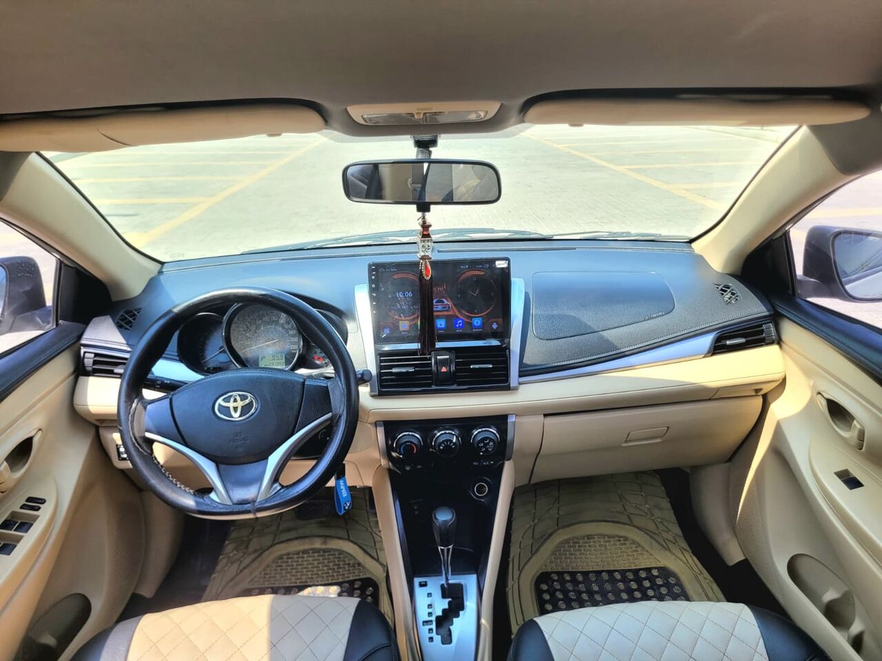 Manama, Vehicles, Cars & Trucks , BHD 2600,  Toyota Yaris,  2015,  Automatic,  220000 KM,  FULL AGENCY SERVICED CAR FOR SALE