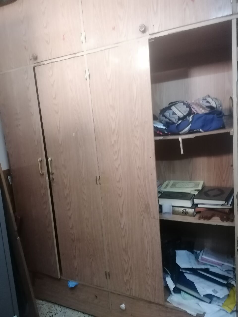 Riyadh, Free Items, SAR 1,  House Hold Items And Furniture For Sale