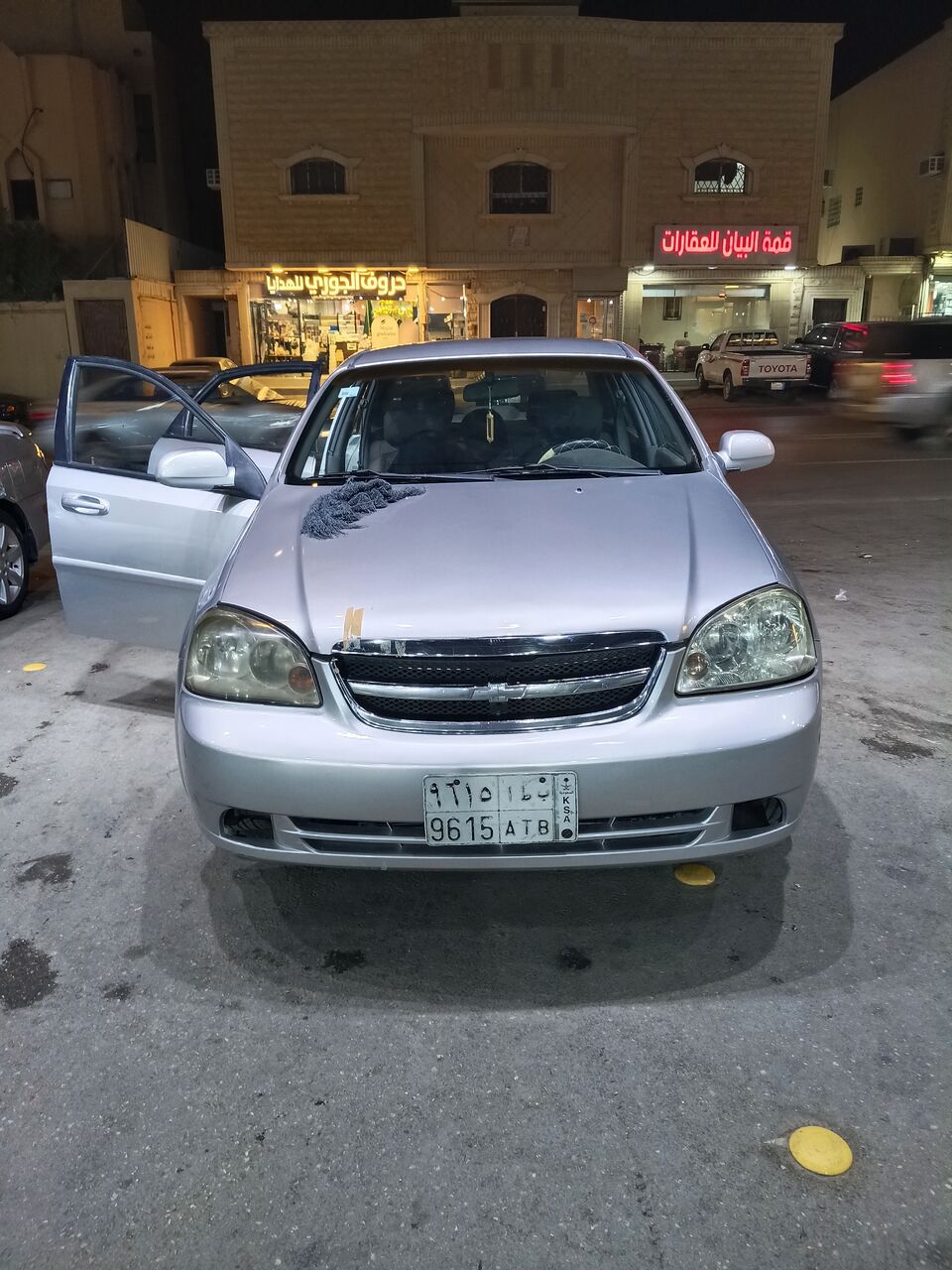 Riyadh, Vehicles, Cars & Trucks , SAR 9000,  2011,  2011,  Automatic,  450000 KM,  Sell