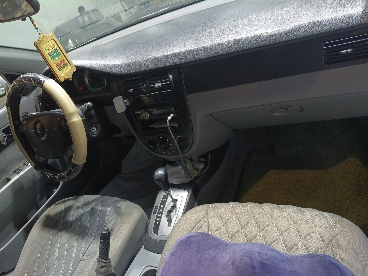 Riyadh, Vehicles, Cars & Trucks , SAR 9000,  2011,  2011,  Automatic,  450000 KM,  Sell