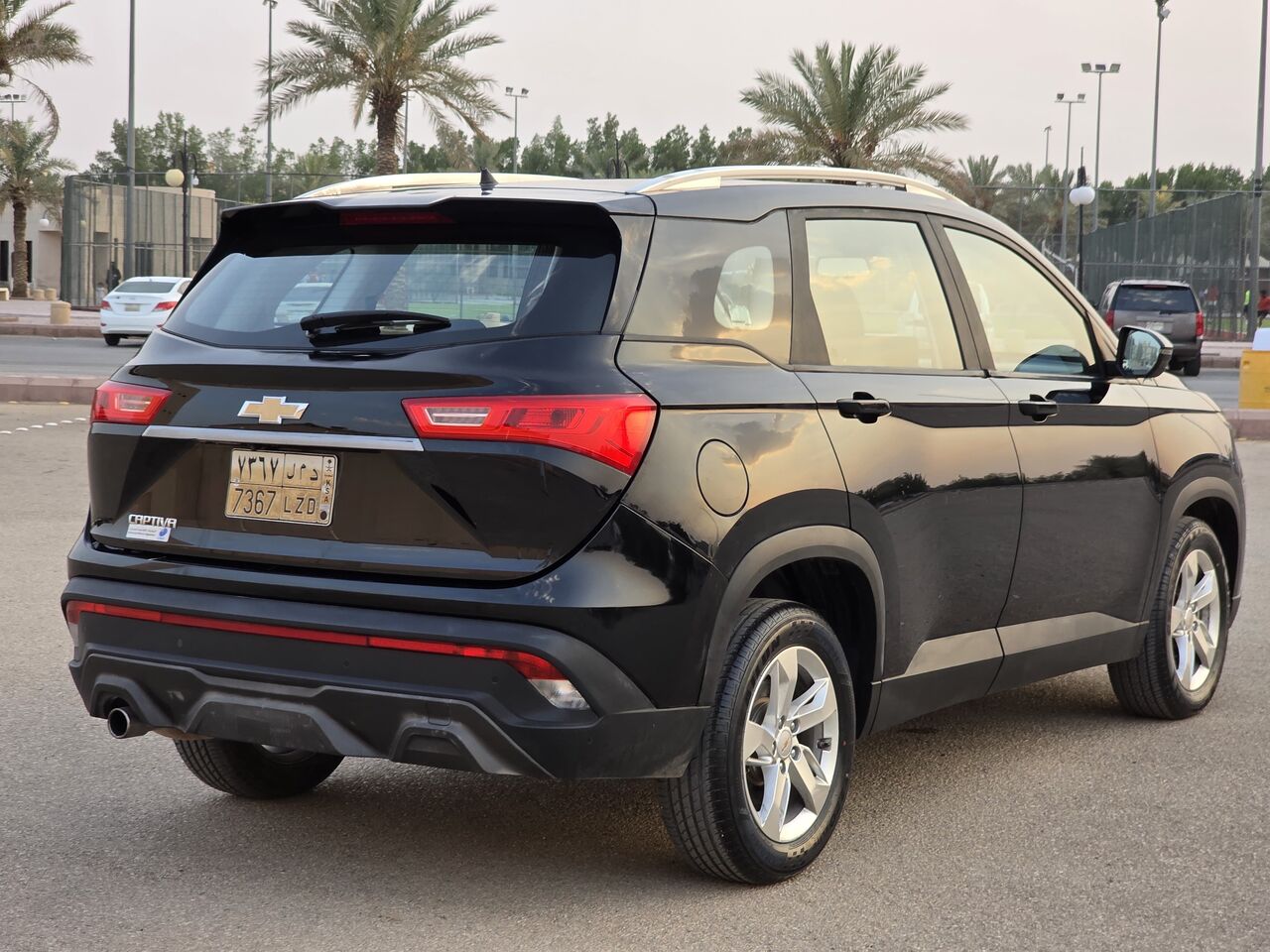 Riyadh, Vehicles, Cars & Trucks , SAR 35000,  Chevrolet Captiva,  2021,  Automatic,  102000 KM,    7 Seat SUV In Good Condition