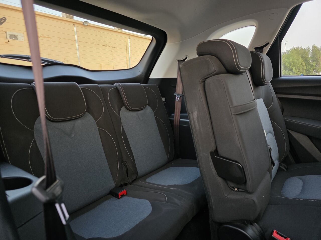 Riyadh, Vehicles, Cars & Trucks , SAR 35000,  Chevrolet Captiva,  2021,  Automatic,  102000 KM,    7 Seat SUV In Good Condition