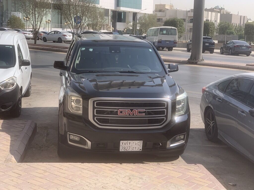 Riyadh, Vehicles, Cars & Trucks , SAR 63000,  GMC YUKON SLE,  2015,  Automatic,  264345 KM,   , 63000 SAR
