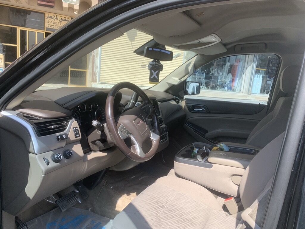 Riyadh, Vehicles, Cars & Trucks , SAR 63000,  GMC YUKON SLE,  2015,  Automatic,  264345 KM,   , 63000 SAR