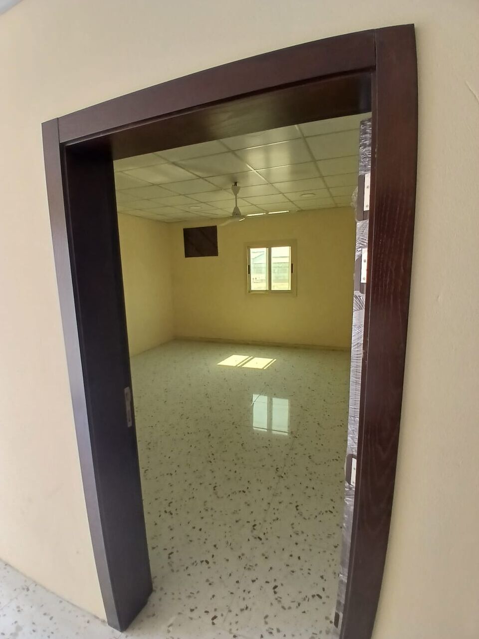 Manama, Apartments, Flats, Houses & Villas, BHD 600/month, 4 Rooms, Labor Accomodation For Rent In Alba
