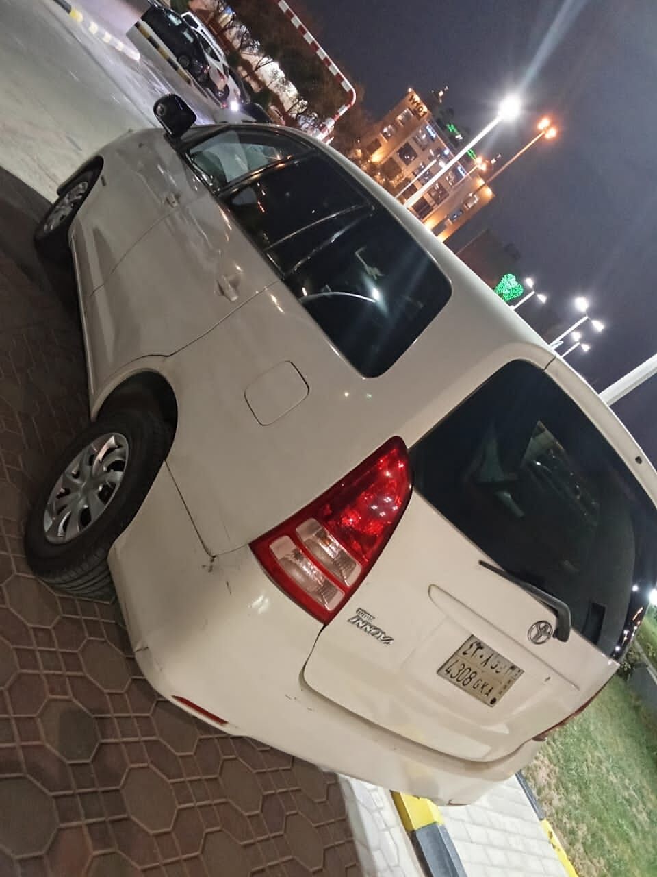 Riyadh, Vehicles, Cars & Trucks , SAR 19000,  Toyota Innova,  2009,  Manual,  100 KM,   For Sale , Only 19000