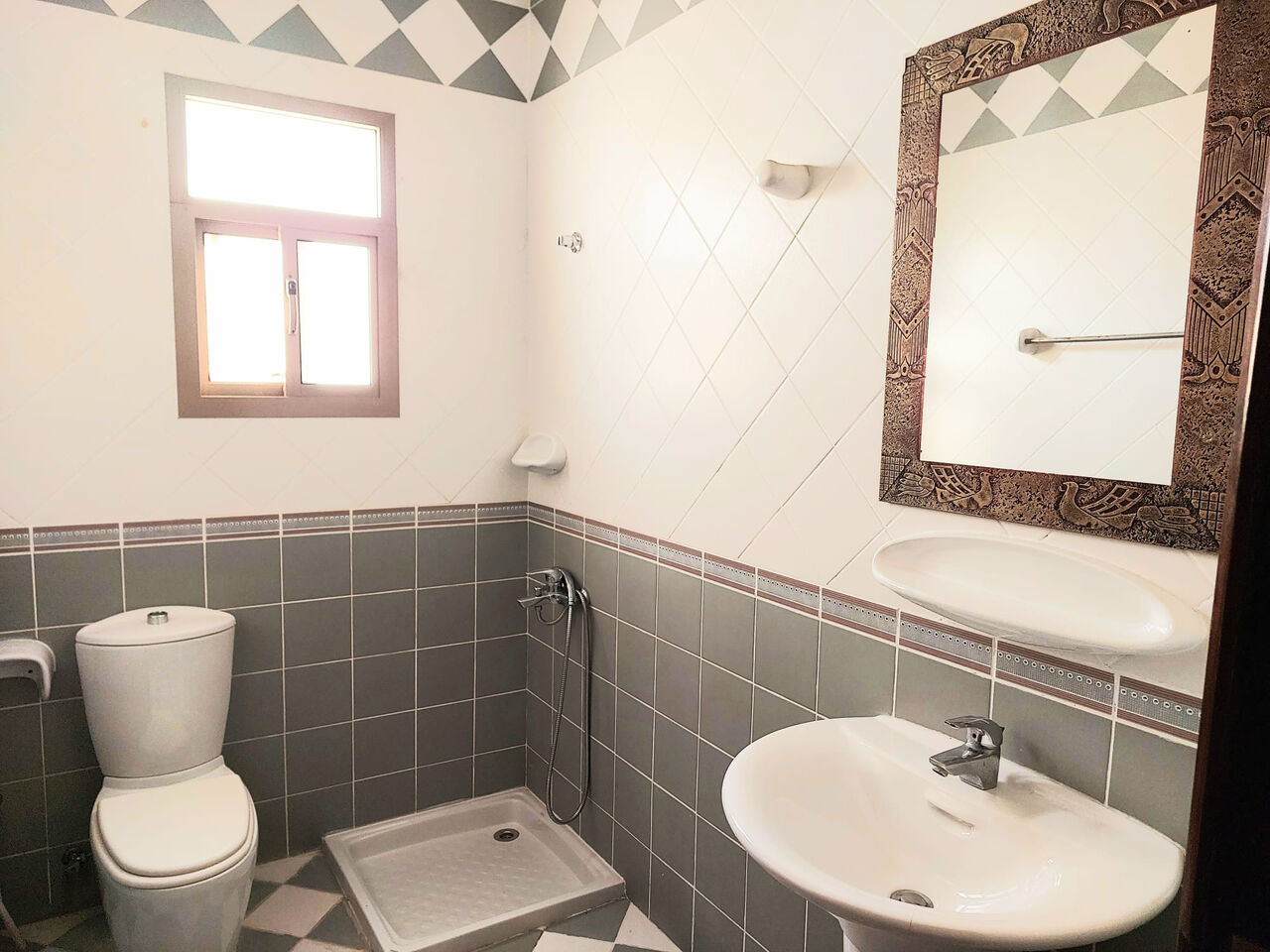 Jidhafs, Apartments, Flats, Houses & Villas, BHD 180/year,  2 BR,  RENT