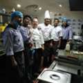 I Am Looking For Chef Job,I Have 18 Years Experience Hotel ,Restaurant,also Catering, Int