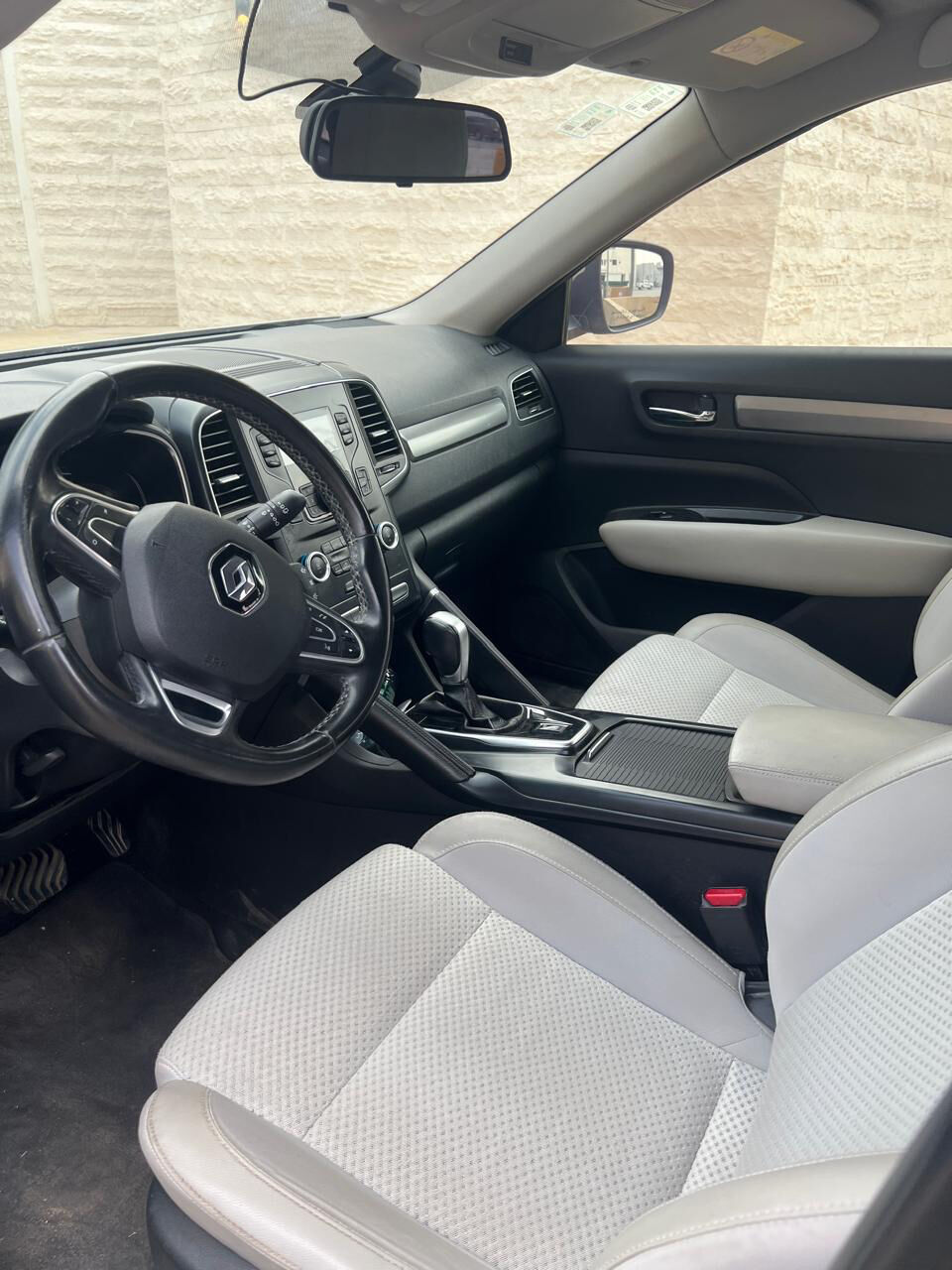 Riyadh, Vehicles, Cars & Trucks , SAR 28000,  Renault Koleos,  2018,  Automatic,  230000 KM,