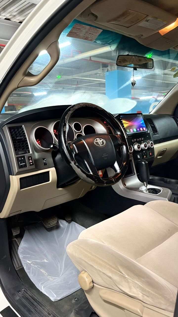 Dammam, Vehicles, Cars & Trucks , SAR 53,  Toyota Sequoia,  2014,  Automatic,  480 KM,  Car Is Very Good Condition