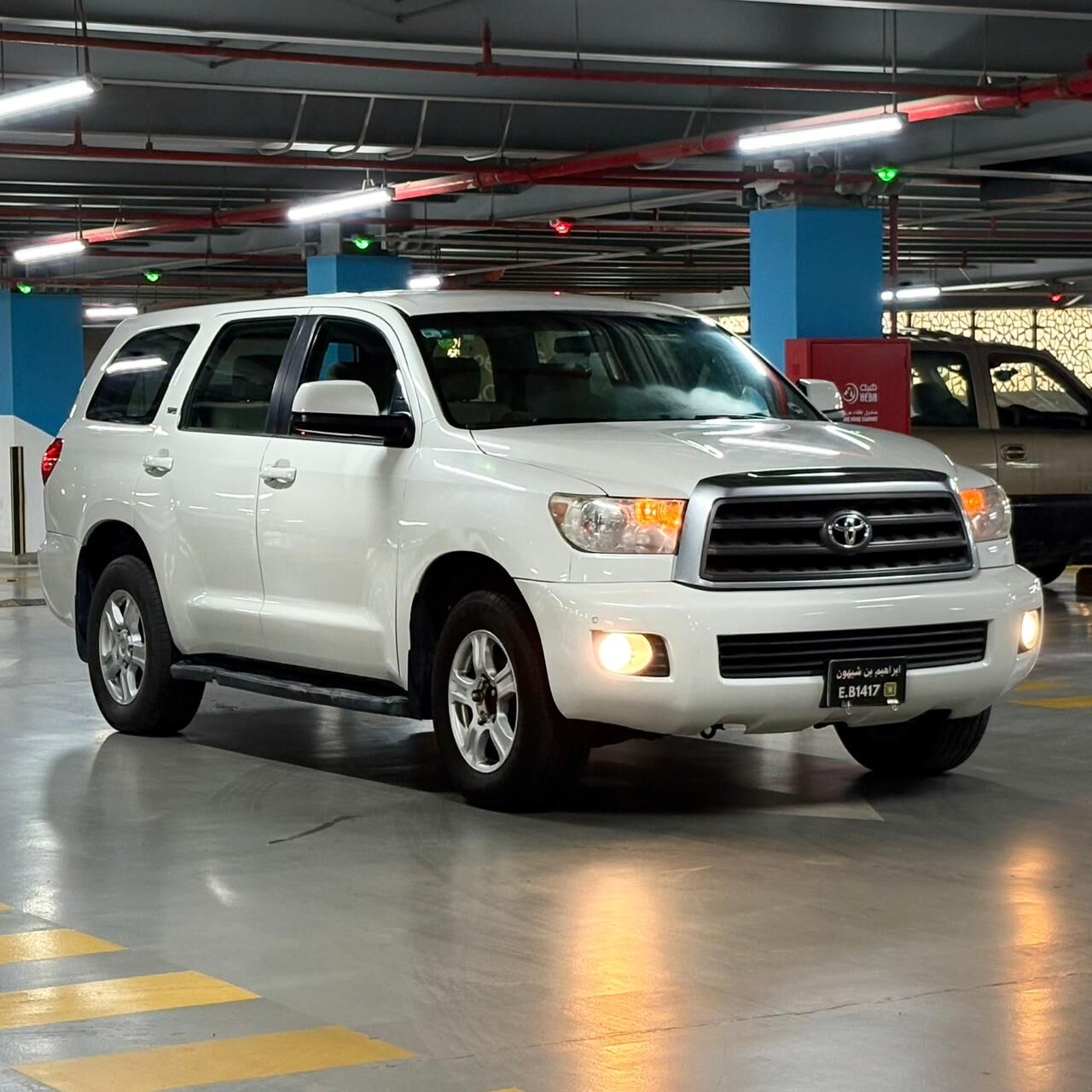 Dammam, Vehicles, Cars & Trucks , SAR 53,  Toyota Sequoia,  2014,  Automatic,  480 KM,  Car Is Very Good Condition