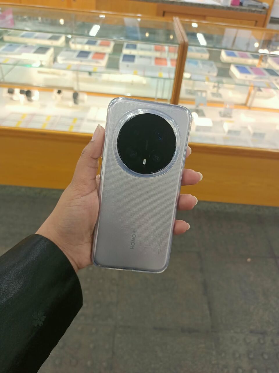 Khobar, Mobile Phones, SAR 3000,  Assalam O Alikum Urjent Sale