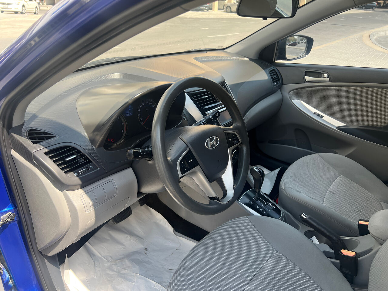 Riffa, Vehicles, Cars & Trucks , BHD 1900,  Hyundai Accent,  2014,  Automatic,  160000 KM,    For Sale