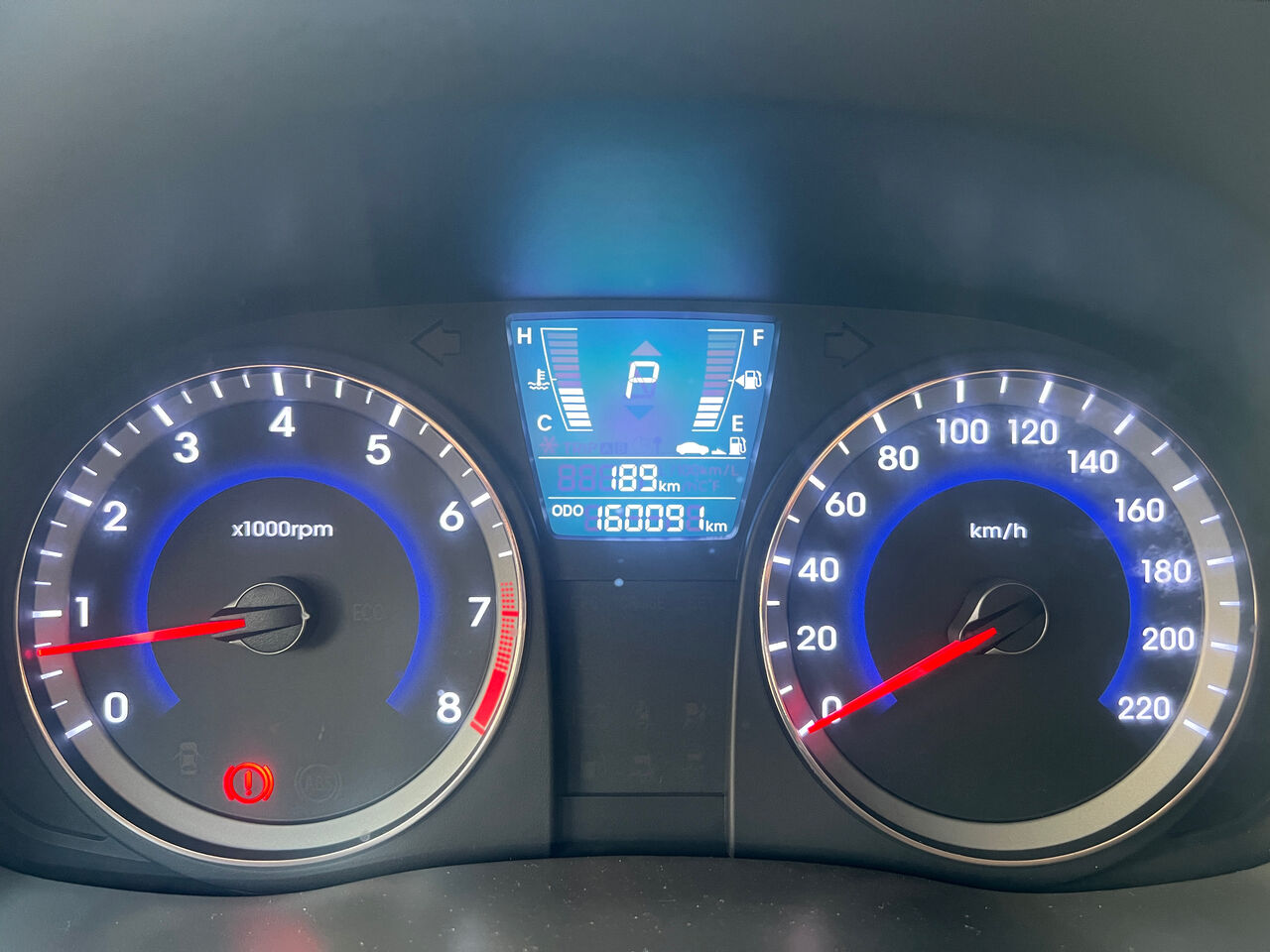 Riffa, Vehicles, Cars & Trucks , BHD 1900,  Hyundai Accent,  2014,  Automatic,  160000 KM,    For Sale