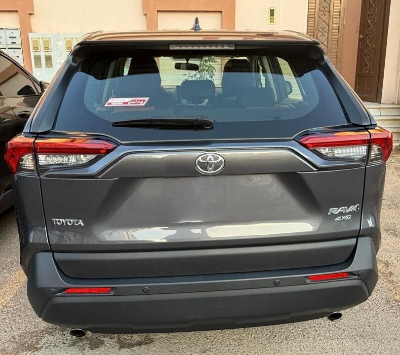 Riyadh, Vehicle Lease Transfer, Toyota RAV4 LE 4X4 2.0 Ltr 4 Cylinder- 2025 Model (Al Rajhi Bank Lease Transfer)